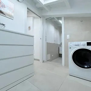 https://appartamento-incantevole-cadorago.it-lombardy.com